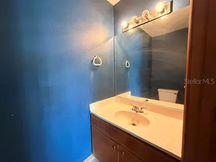 $450,000 | 4944 Midnight Lane, Sarasota, FL 34235