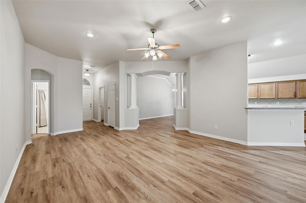 4416 Ridgeway Drive Mansfield, TX 76063 - Photo 5 of 27