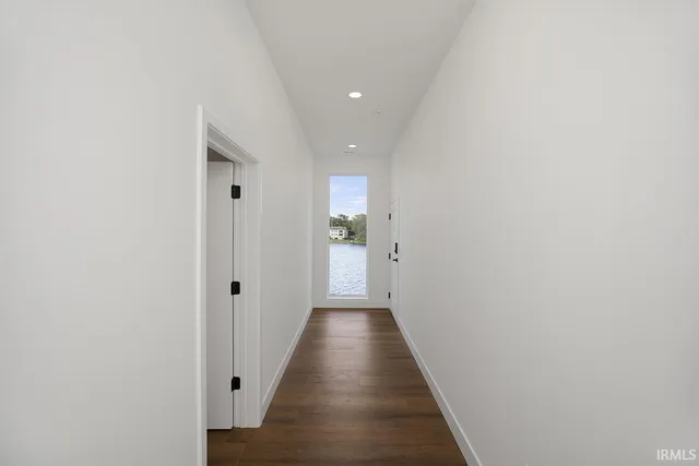 $1,249,900 | 960 East Jackson Boulevard, Elkhart, IN 46516