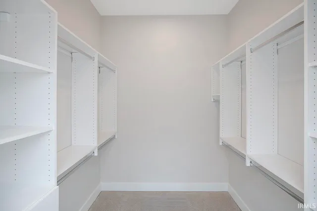 $1,249,900 | 960 East Jackson Boulevard, Elkhart, IN 46516