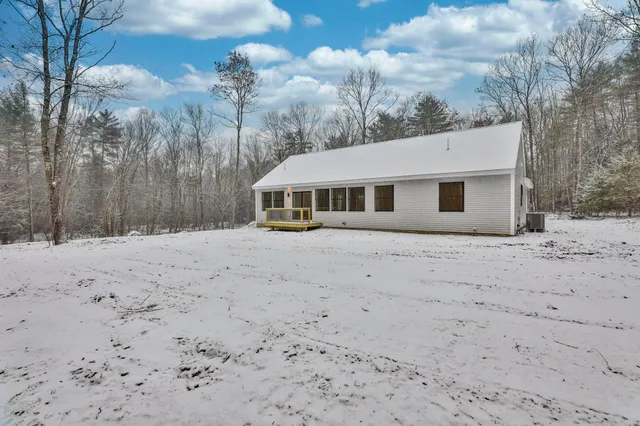 $599,999 | 16 Thompson Crossing, Unit 23113, Antrim, NH 03440