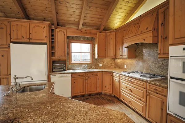 $1,495,000 | 234 Magna Vista Street, Santa Barbara, CA 93110