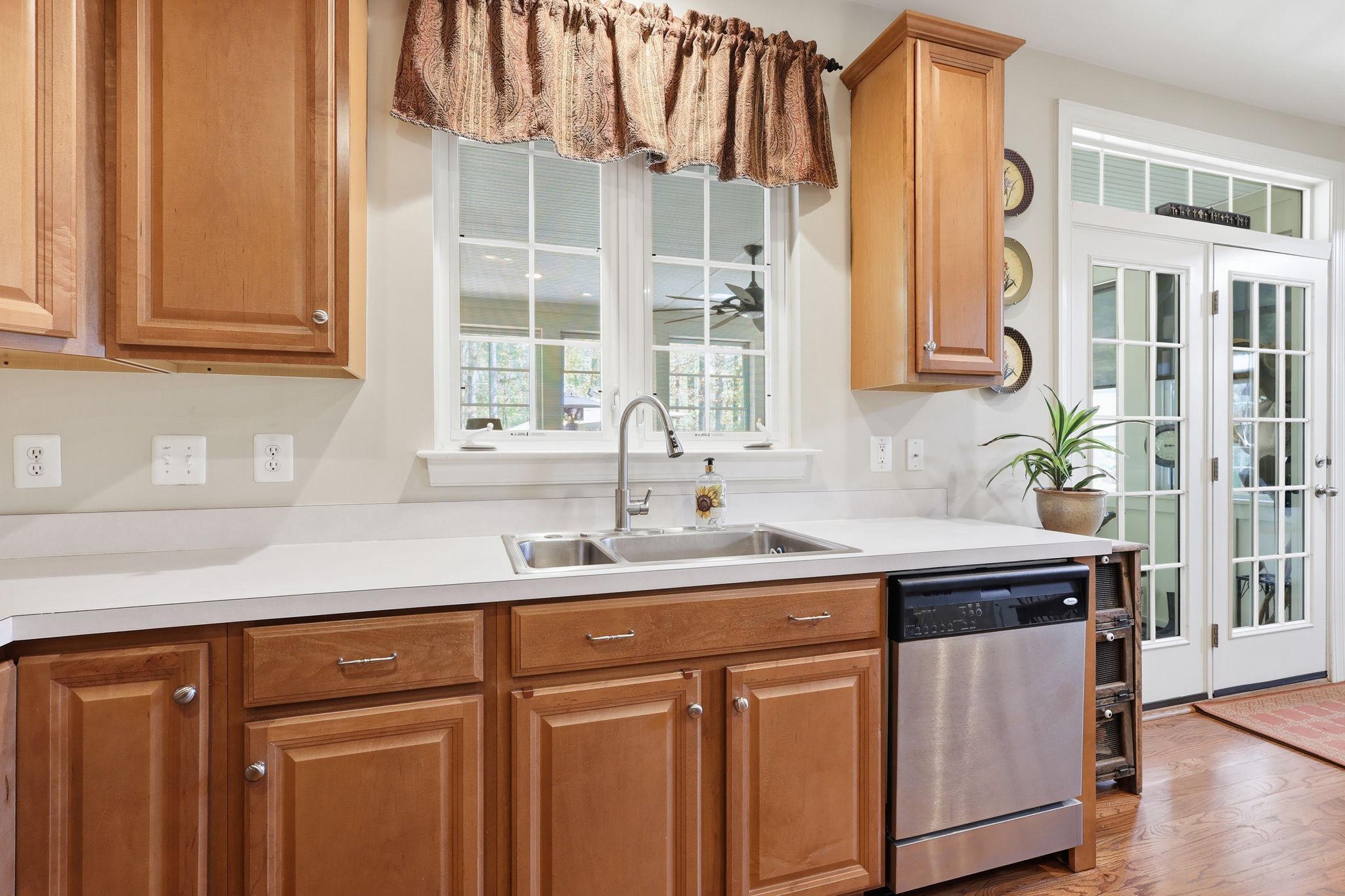 4590 Spring Run Road Warrenton, VA 20187 - Photo 7 of 73 Gallery Image 7