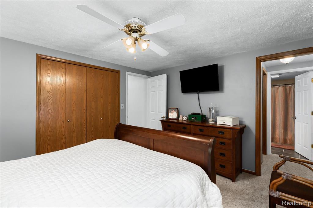 7190 Armstrong Road Howell, MI 48855 - Photo 13 of 41