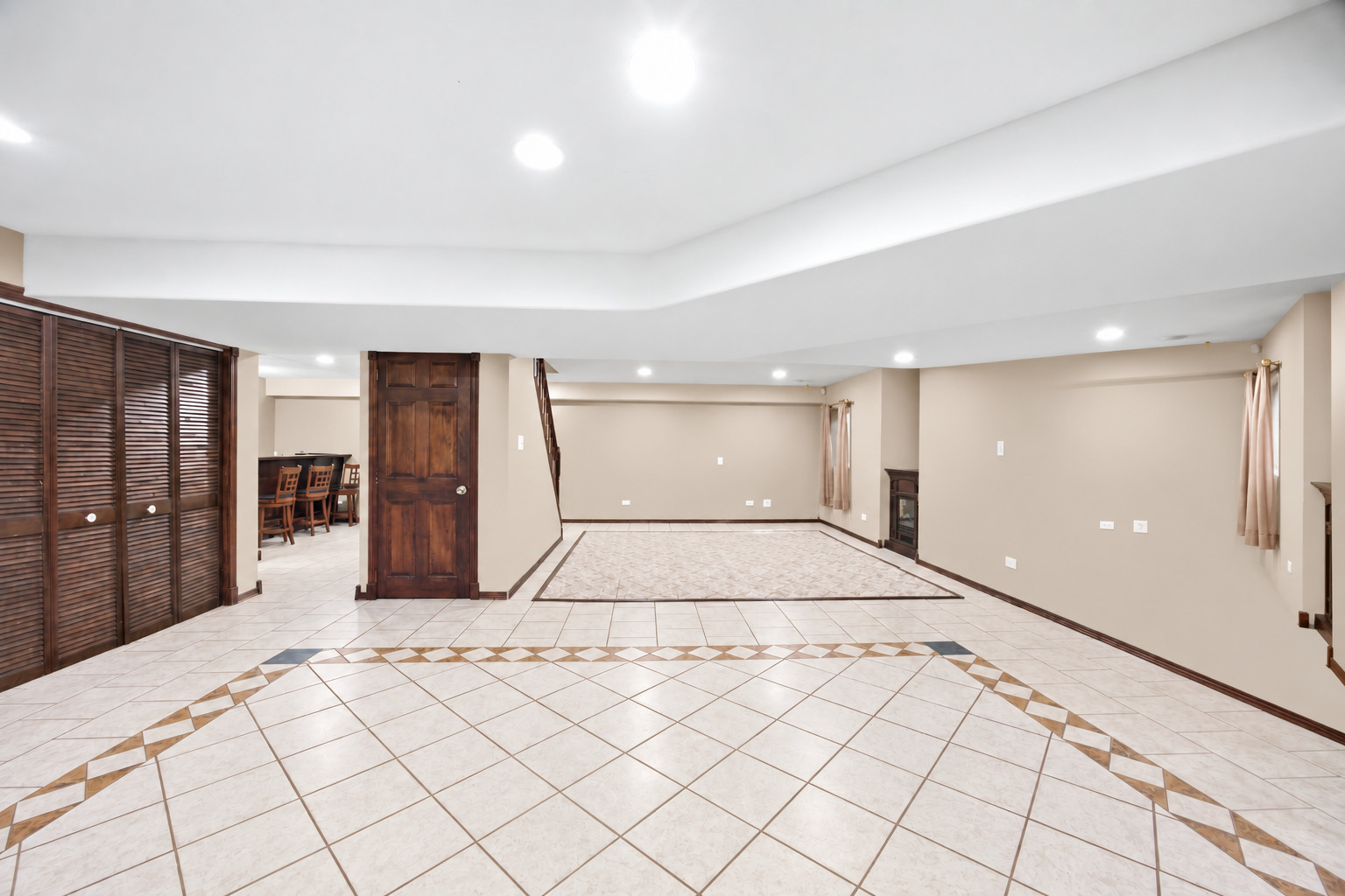 452 Spring Ridge Drive Crystal Lake, IL 60012 - Photo 41 of 58 Gallery Image 41