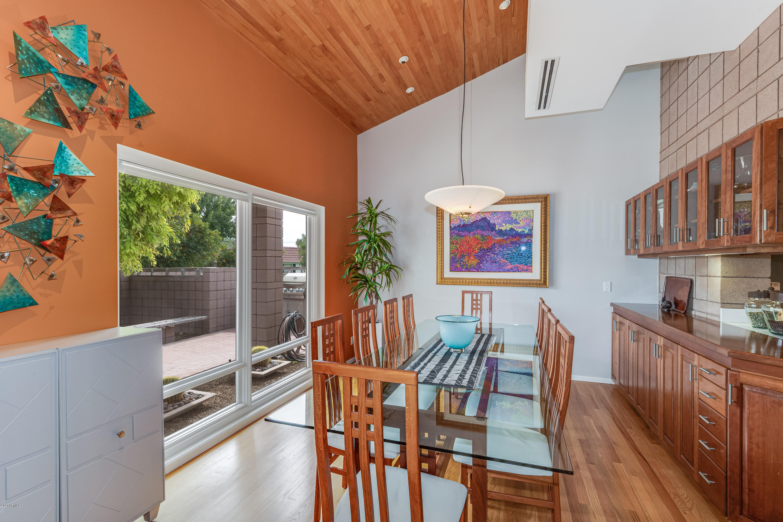 816 East Circle Road Phoenix, AZ 85020 - Photo 11 of 56 Formal Dining Room