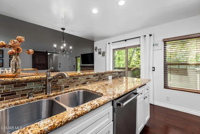 $725,000 | 190 Via Colinas, Westlake Village, CA 91362