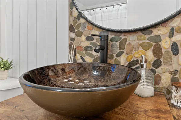 $479,900 | 315 Allard Farm Circuit, Conway, NH 03860