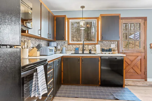 $479,900 | 315 Allard Farm Circuit, Conway, NH 03860