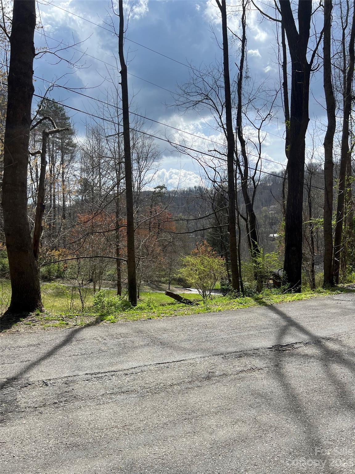 302-304 North Country Club Drive Cullowhee, NC 28723 - Photo 9 of 15