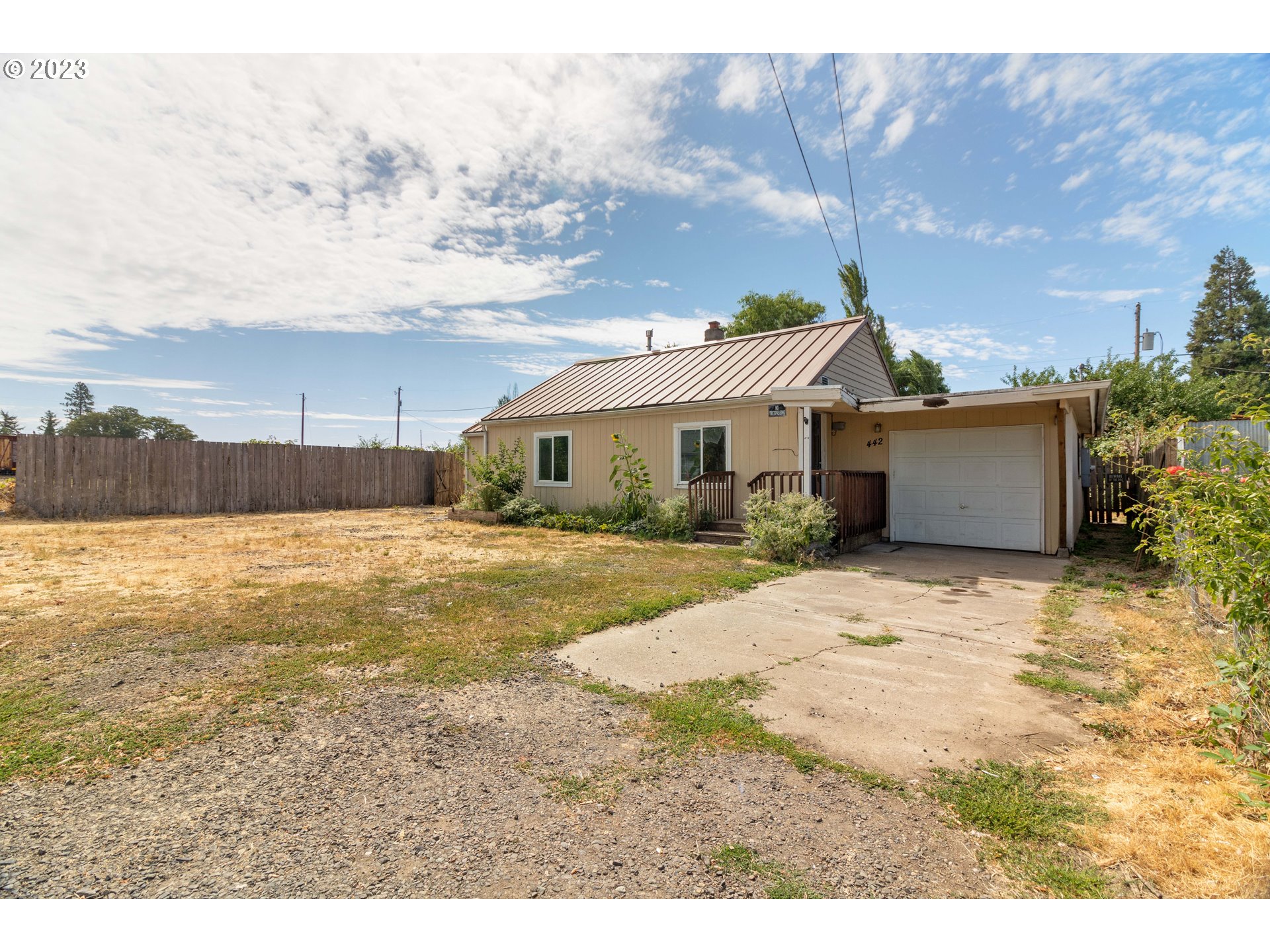 442 Center Street Lebanon, OR 97355 - Photo 31 of 34 Gallery Image 31