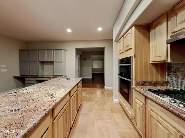 $2,105 | 21664 Dietz Drive, Maricopa, AZ 85138