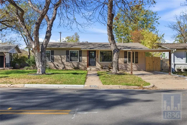 front view of house with a yard