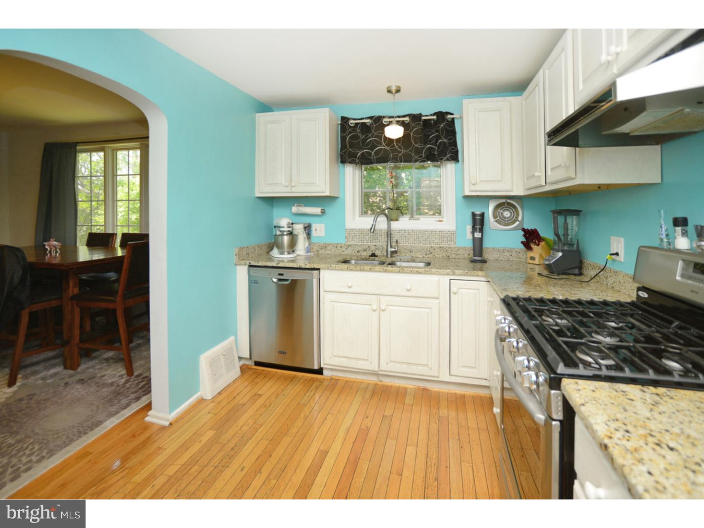 561 Pedley Road Philadelphia, PA 19128 - Photo 8 of 23 Gallery Image 8