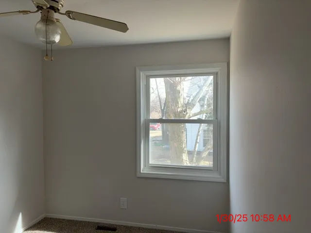 $159,900 | 10 Fernwood Drive, Unit L, Bolingbrook, IL 60440