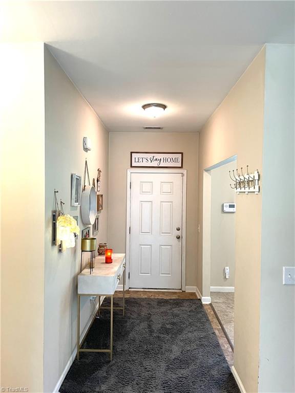1136 Maple Ridge Drive Burlington, NC 27217 - Photo 2 of 29