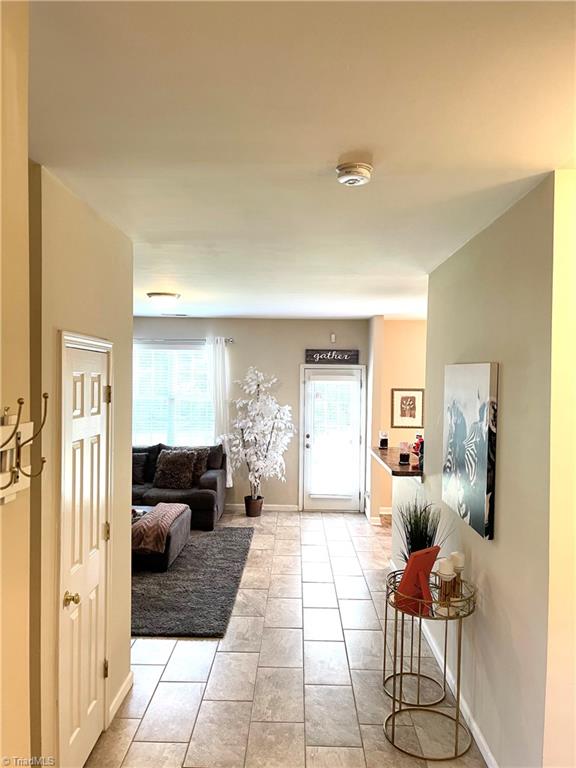 1136 Maple Ridge Drive Burlington, NC 27217 - Photo 3 of 29