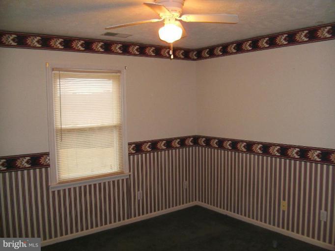 121 Minebank Road Middletown, VA 22645 - Photo 18 of 26 a view of a hallway with entryway