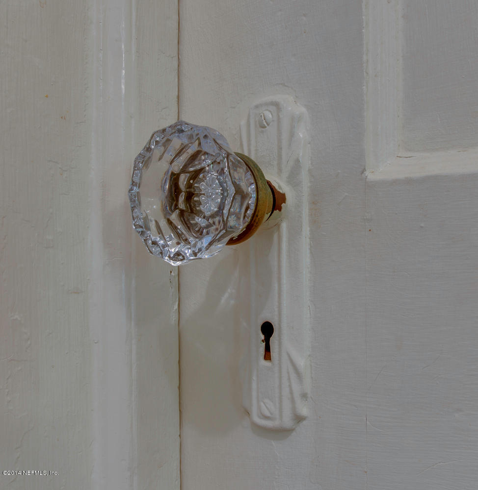 4621 Barnes Road South Jacksonville, FL 32207 - Photo 24 of 29 a close view of door lock