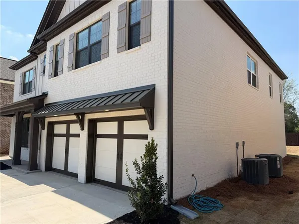 $669,419 | 662 Secret Garden Lane, Dacula, GA 30019