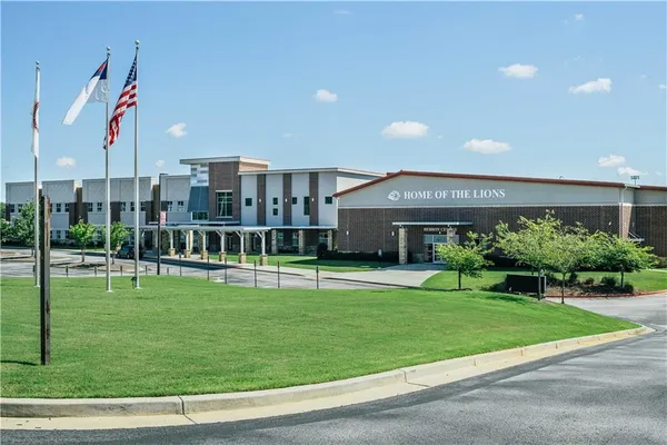 $669,419 | 662 Secret Garden Lane, Dacula, GA 30019