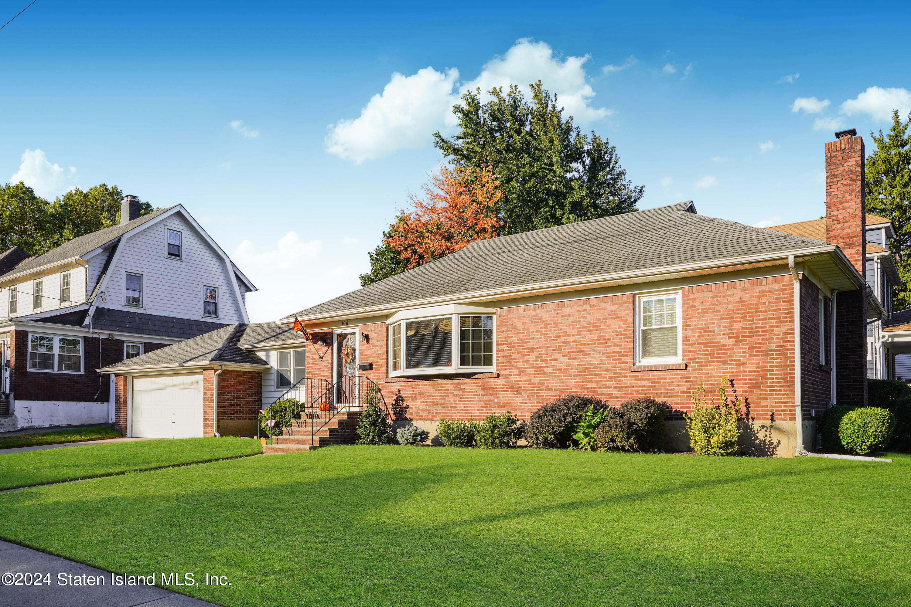 106 Fairview Avenue Staten Island, NY 10314 - Photo 3 of 27 Photo Oct 08 2024, 8 33 57 PM