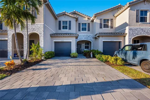 $348,000 | 2649 Southeast 13th Street, Unit 2649, Homestead, FL 33035