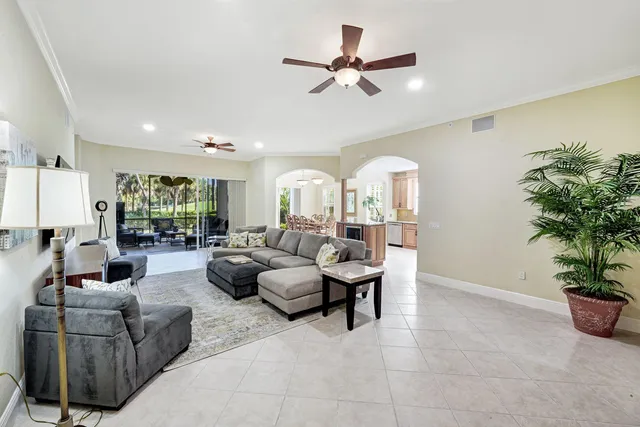 $637,000 | 9002 Cascada Way, Unit 102, Naples, FL 34114