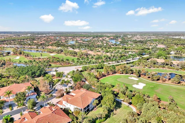 $637,000 | 9002 Cascada Way, Unit 102, Naples, FL 34114