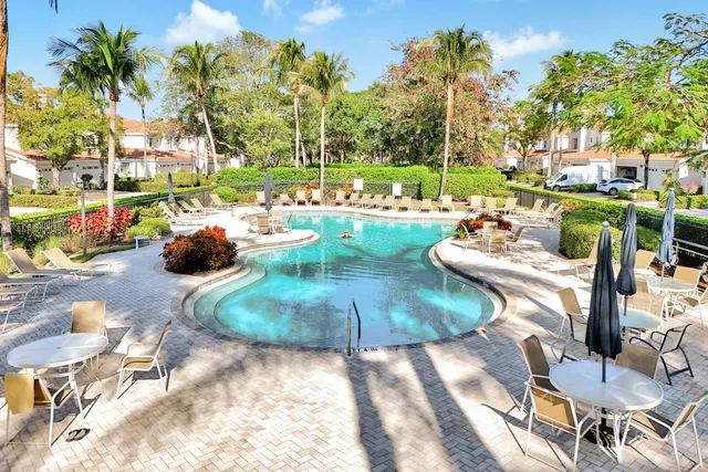 $637,000 | 9002 Cascada Way, Unit 102, Naples, FL 34114