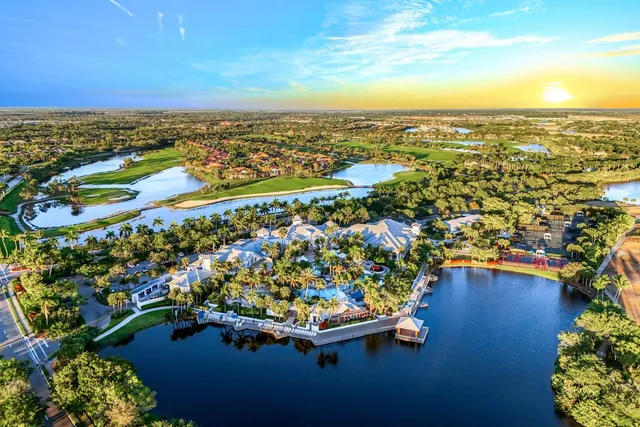 $637,000 | 9002 Cascada Way, Unit 102, Naples, FL 34114