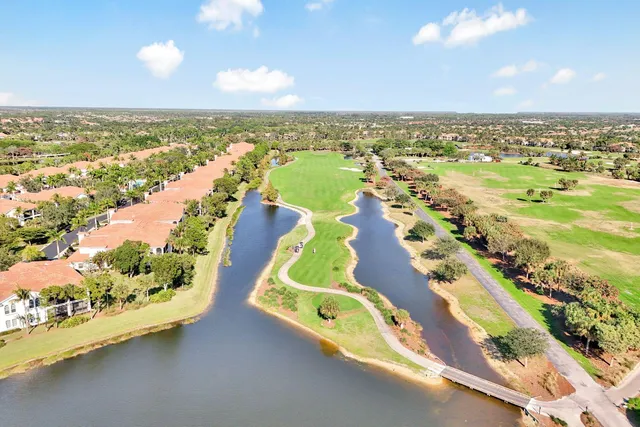 $637,000 | 9002 Cascada Way, Unit 102, Naples, FL 34114