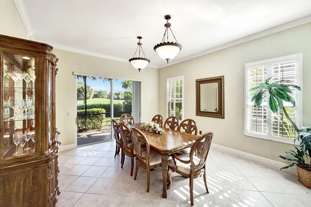 $637,000 | 9002 Cascada Way, Unit 102, Naples, FL 34114