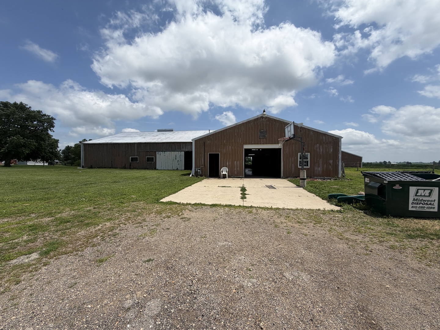 2527 South Union Road Polo, IL 61064 - Photo 3 of 42