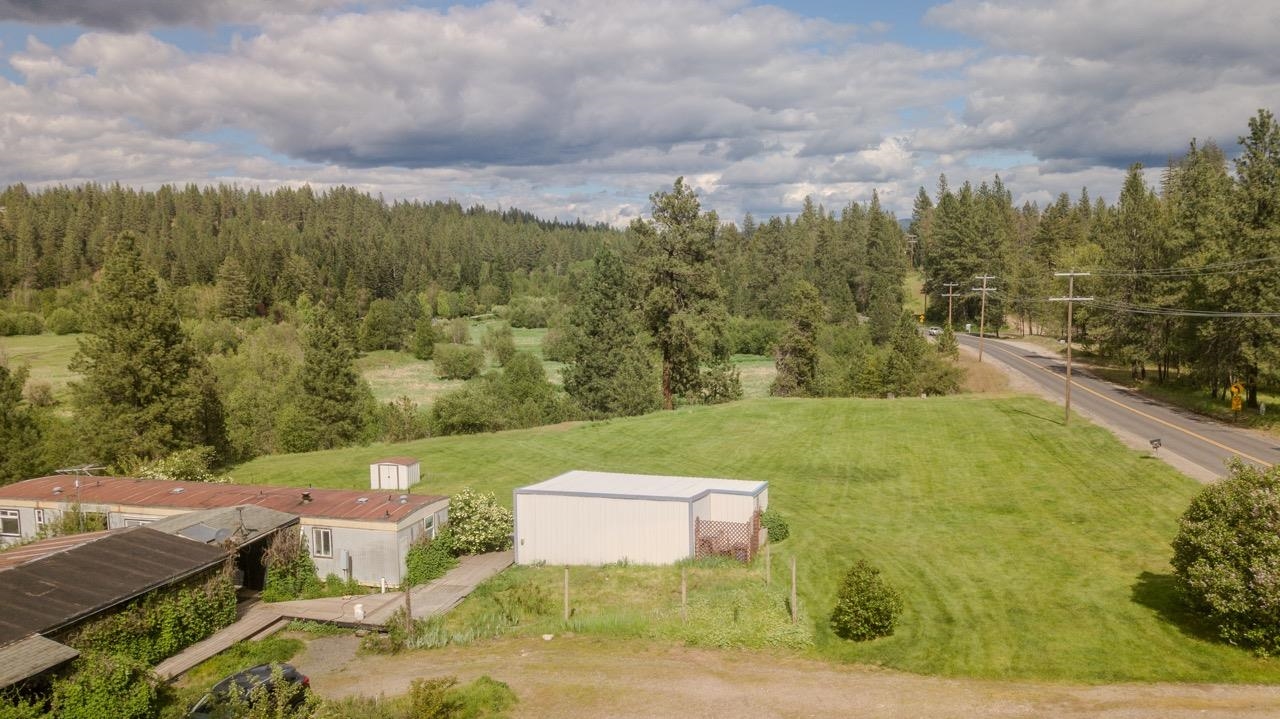 36019 North Milan Elk Road Chattaroy, WA 99003 - Photo 5 of 47