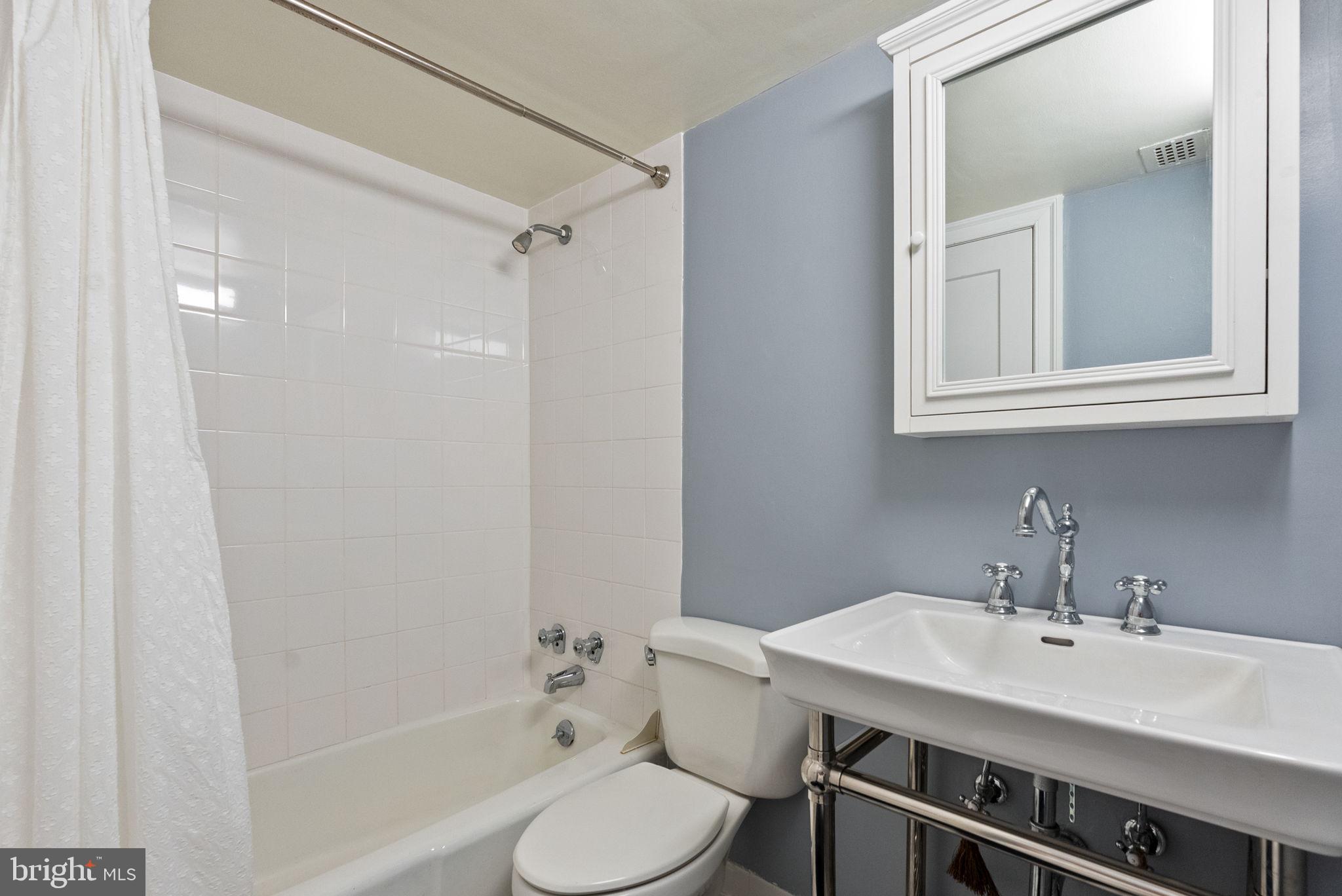 950 25th Street Northwest, Unit 1011N Washington, DC 20037 - Photo 24 of 62