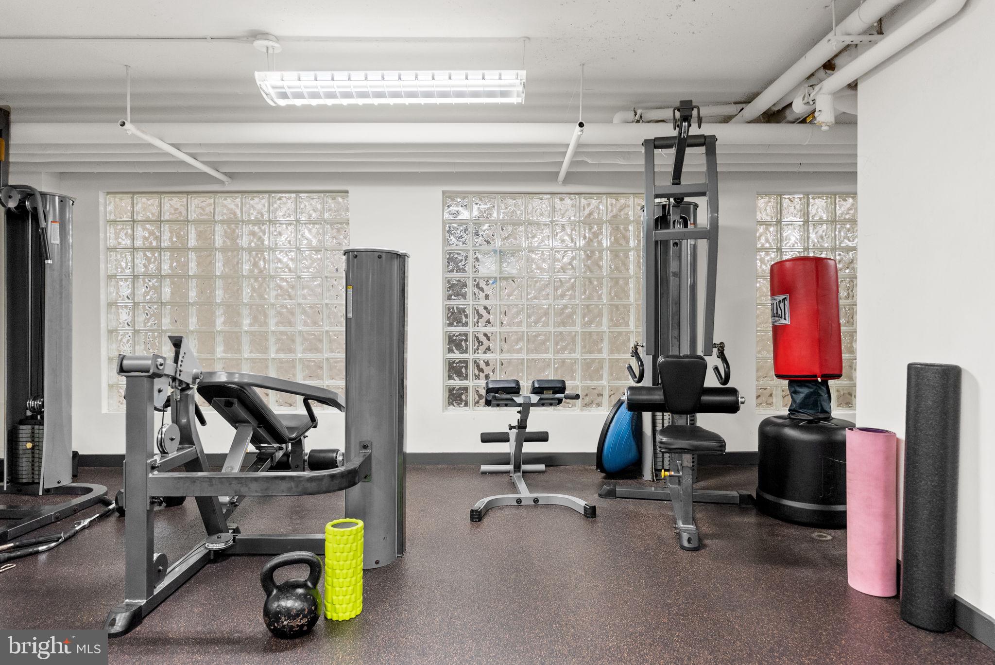 950 25th Street Northwest, Unit 1011N Washington, DC 20037 - Photo 39 of 62