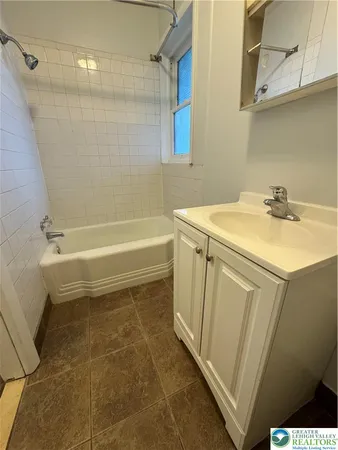 $1,175 | 31 North 12th Street, Unit 2N, Allentown, PA 18101
