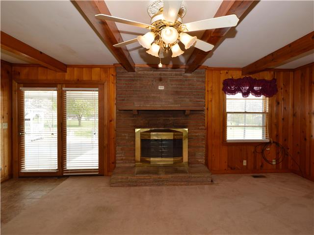 163 Cherokee Road Hendersonville, TN 37075 - Photo 5 of 20 Gallery Image 5