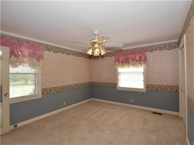 163 Cherokee Road Hendersonville, TN 37075 - Photo 10 of 20 Gallery Image 10