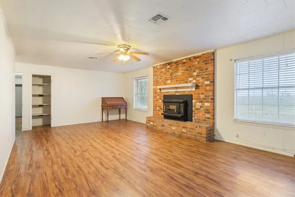 $275,000 | 511 Cr 152 Riesel Tx 76682, Riesel, TX 76682