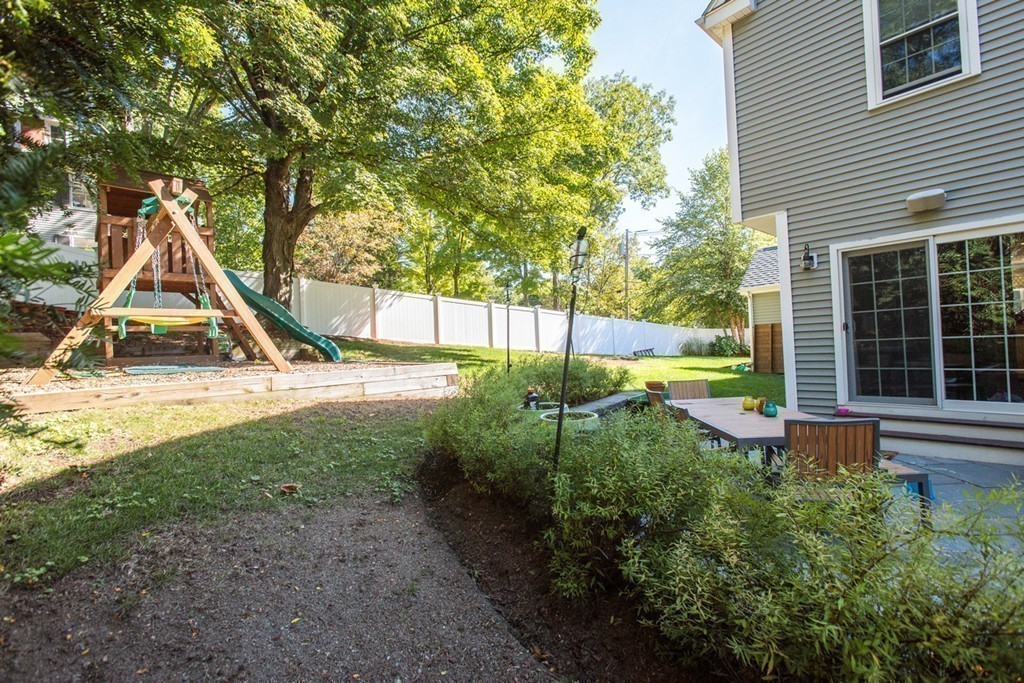 3 Windemere Road Wellesley, MA 02481 - Photo 18 of 19