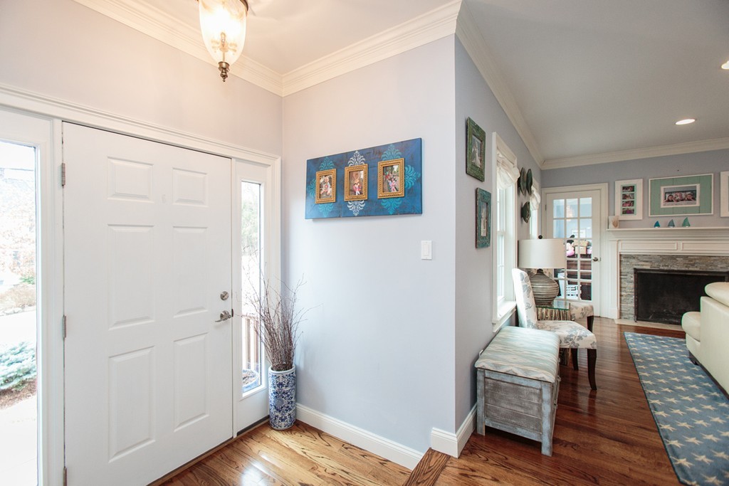 3 Windemere Road Wellesley, MA 02481 - Photo 2 of 19