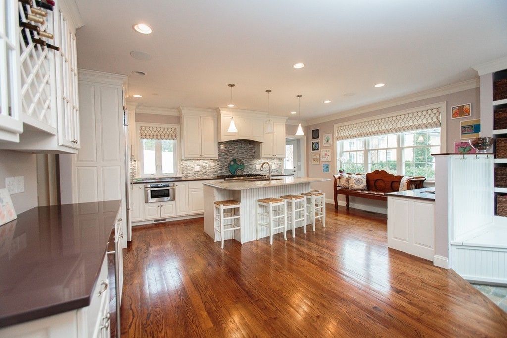 3 Windemere Road Wellesley, MA 02481 - Photo 3 of 19