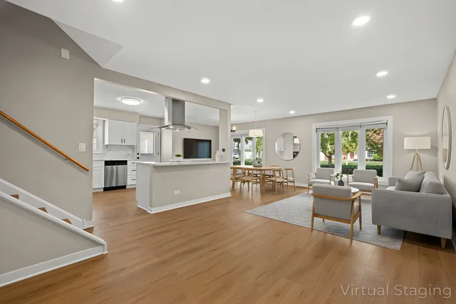 $480,000 | 1813 West Pheasant Trail, Mount Prospect, IL 60056