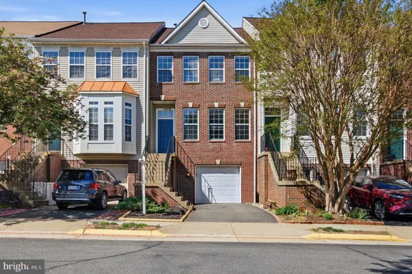$3,099 | 14666 Seasons Drive, Centreville, VA 20120