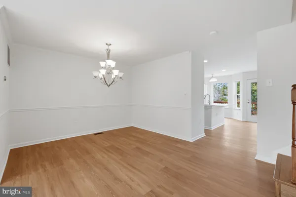 $3,099 | 14666 Seasons Drive, Centreville, VA 20120