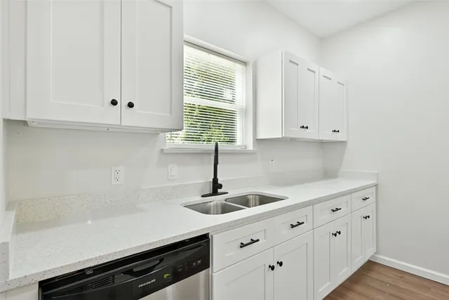 $1,905 | 6105 Woodrow Street, Texas City, TX 77591