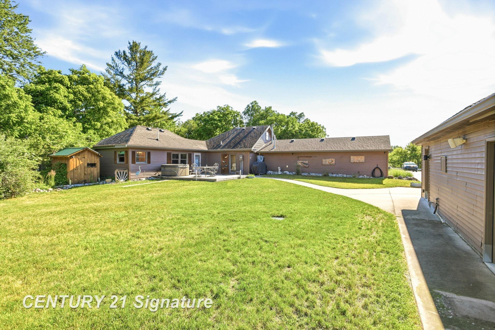 4065 North River Road Freeland, MI 48623 - Photo 37 of 47