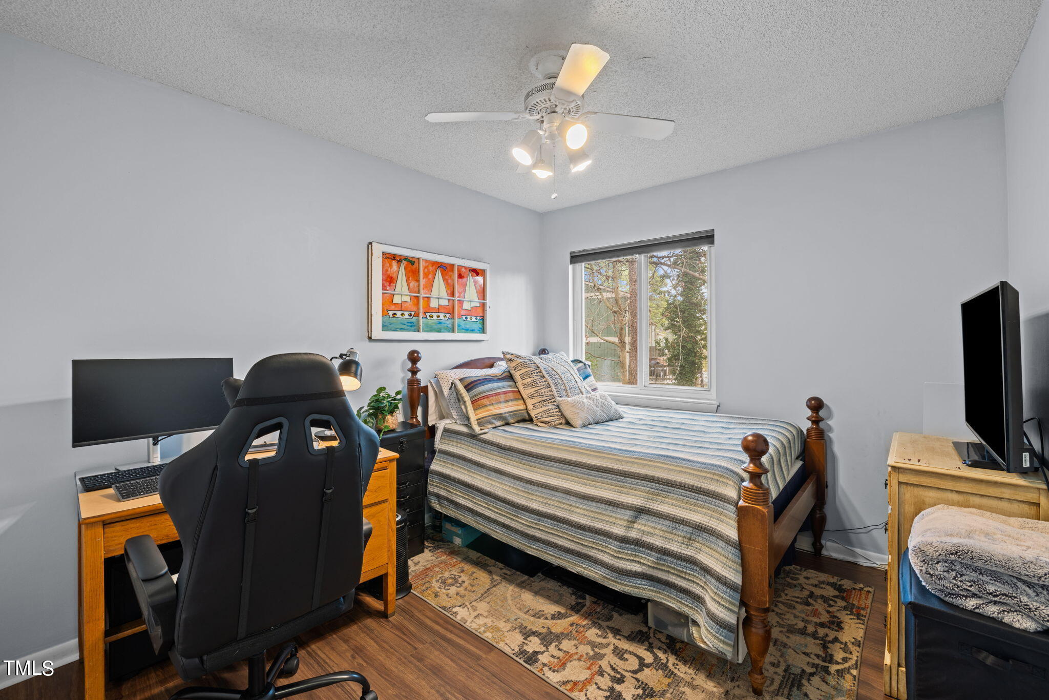 709 Godwin Court Raleigh, NC 27606 - Photo 21 of 31 29-web-or-mls-5Z8A9992